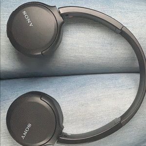 Sony Wireless headphones
